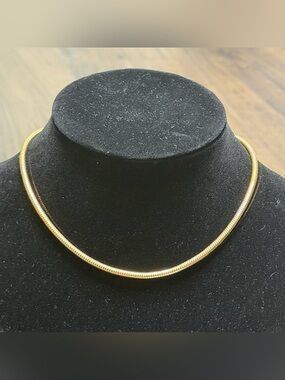 Vintage Gold Snake Chain Necklace - Women's Jewelry